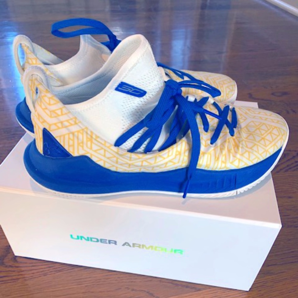 Under Armour Basketball Shoes Steph Curry 5.5